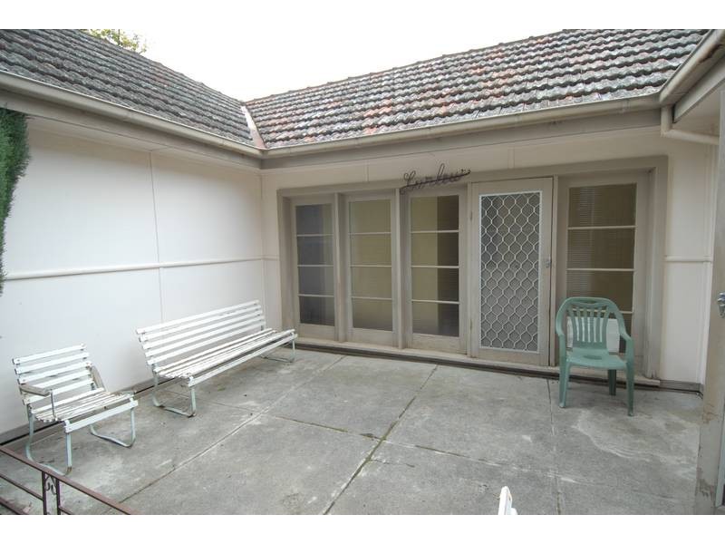 26 Parkmore Road, Rosebud VIC 3939