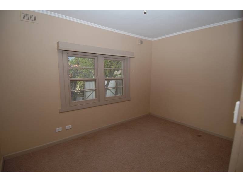 26 Parkmore Road, Rosebud VIC 3939