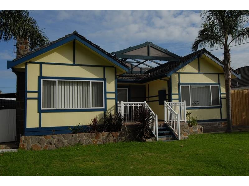 34 Spray Street, Rosebud VIC 3939