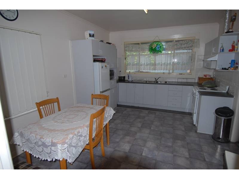 34 Spray Street, Rosebud VIC 3939