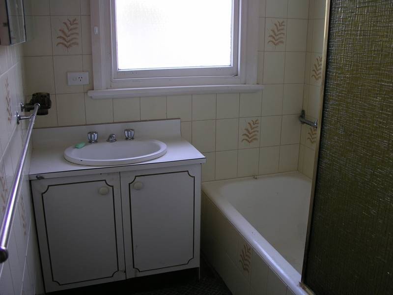 4 Boneo Road, Rosebud VIC 3939