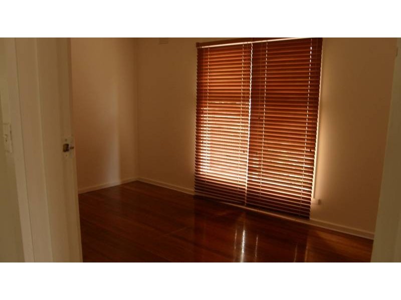 17 Tarwarri Avenue, Rosebud West VIC 3940