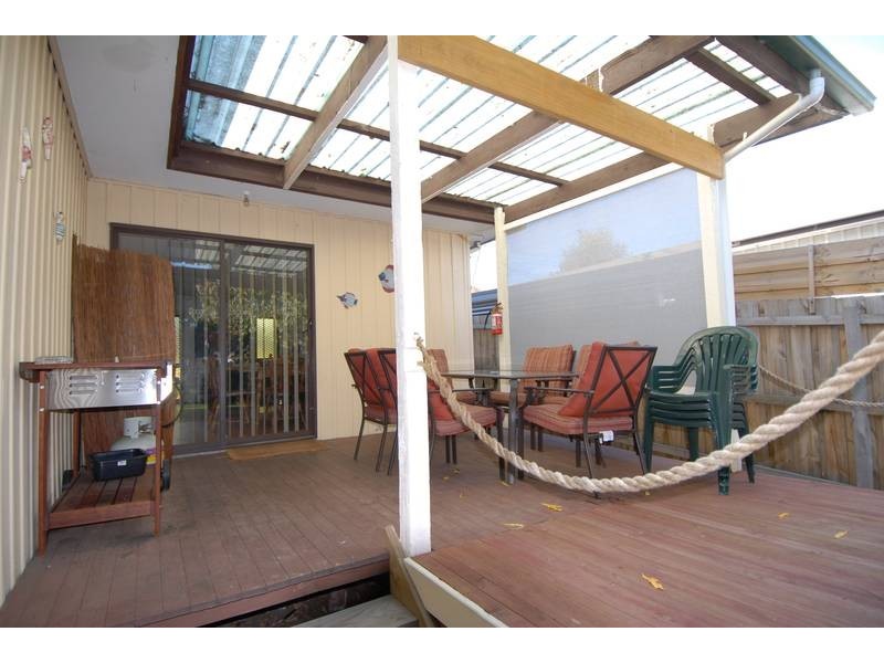38 Eighth Avenue, Rosebud VIC 3939