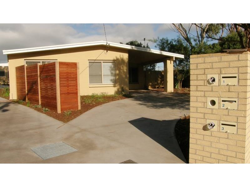 1/66 Balaka Court, Rosebud West VIC 3940