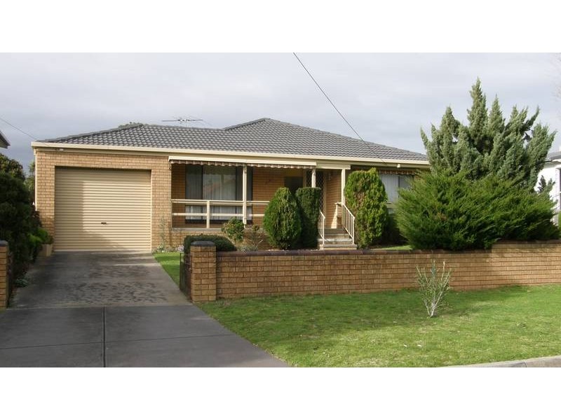 43 Second Avenue, Rosebud VIC 3939