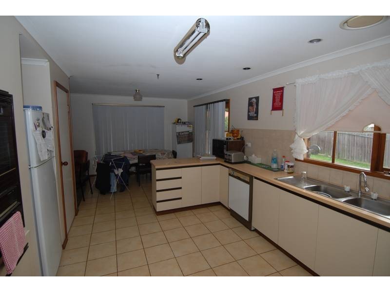 10 Sharen Court, Rosebud VIC 3939