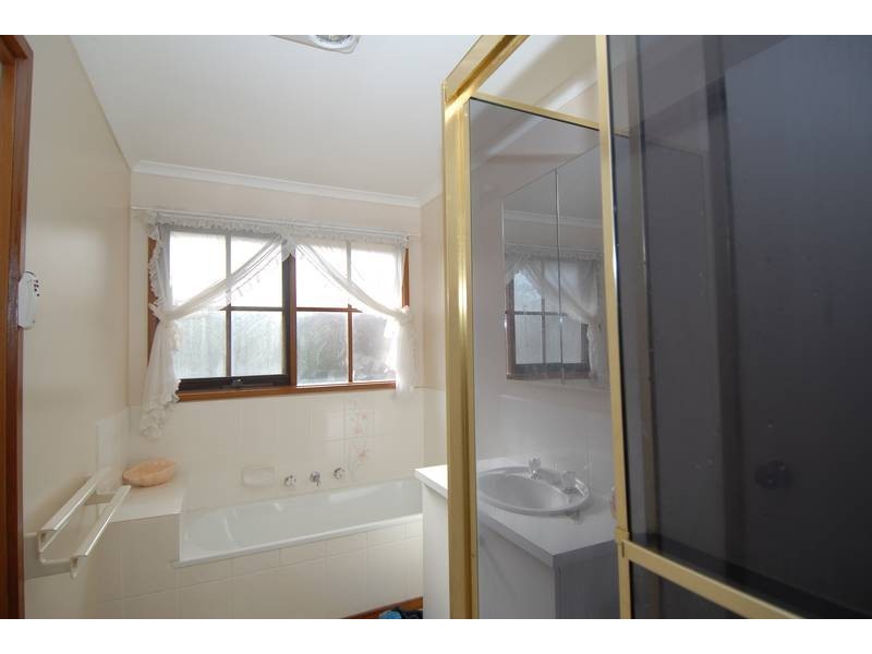 10 Sharen Court, Rosebud VIC 3939