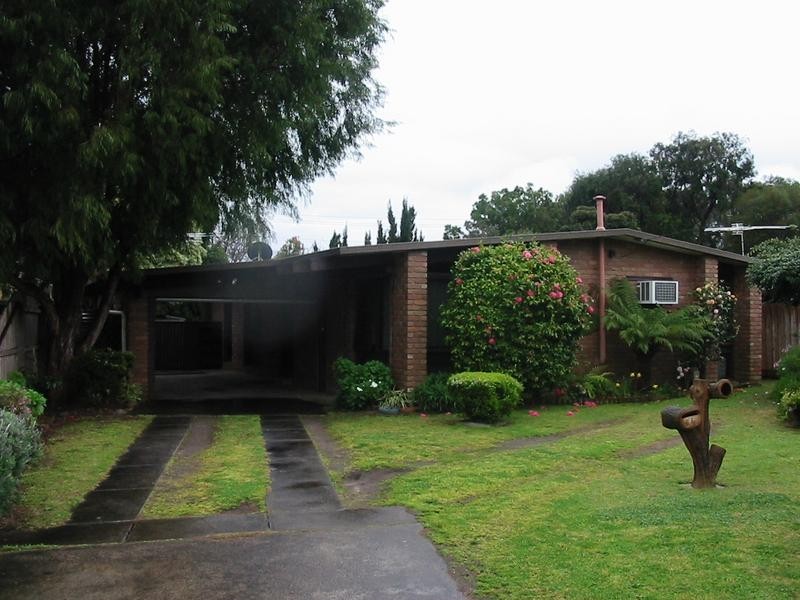 64 Ashenden Square, Rosebud VIC 3939