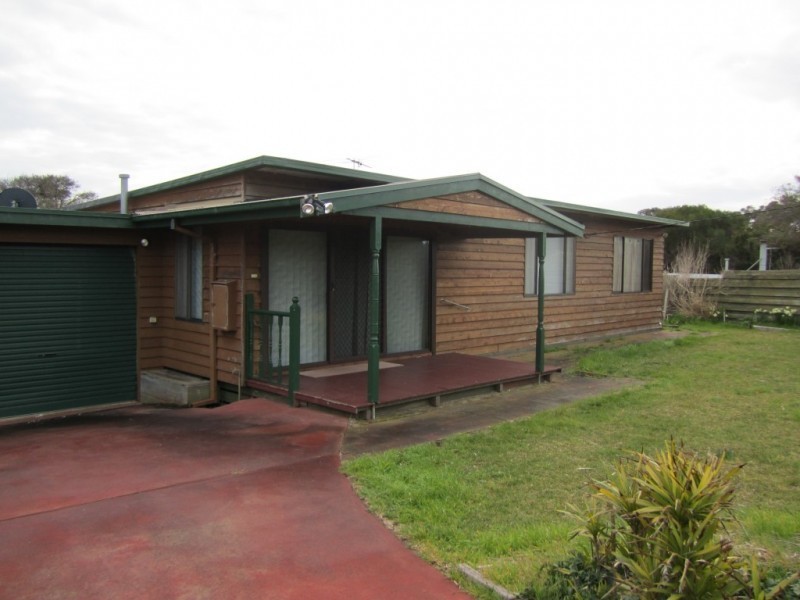 20 Adam Street, Rye VIC 3941