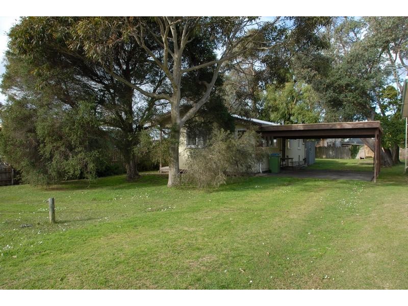 71 Spray Street, Rosebud VIC 3939