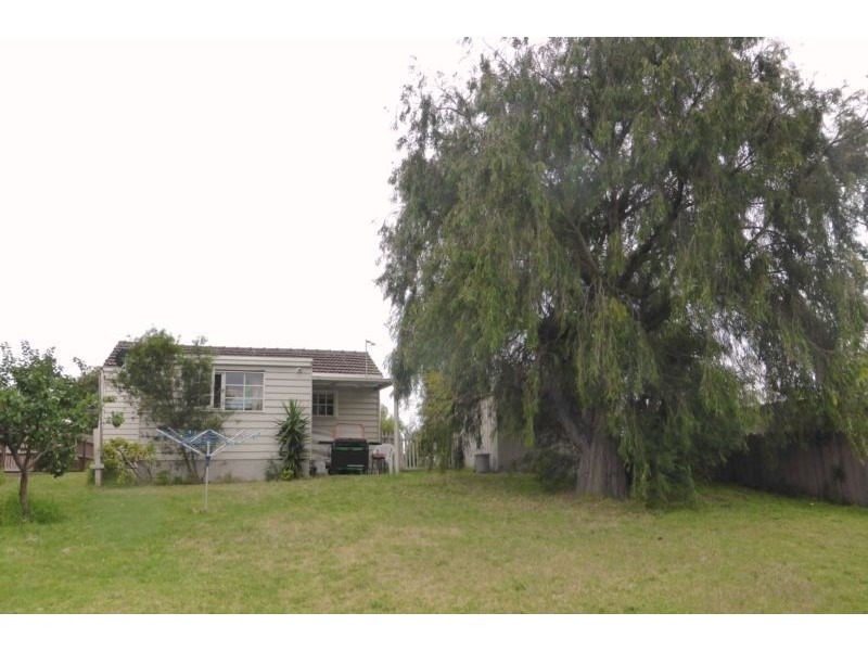 15 Moorfield Avenue, Rosebud West VIC 3940