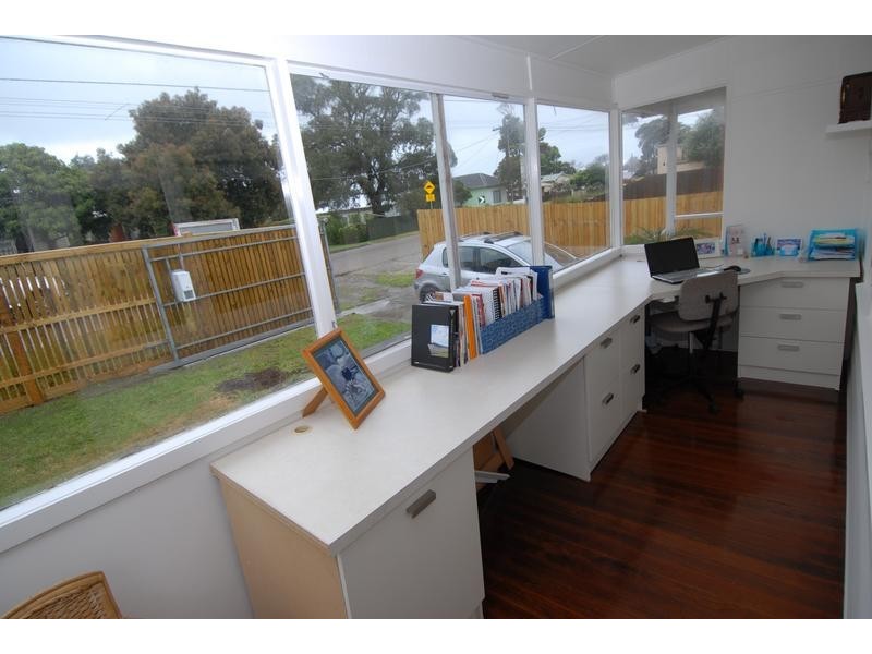 55 Fourth Avenue, Rosebud VIC 3939