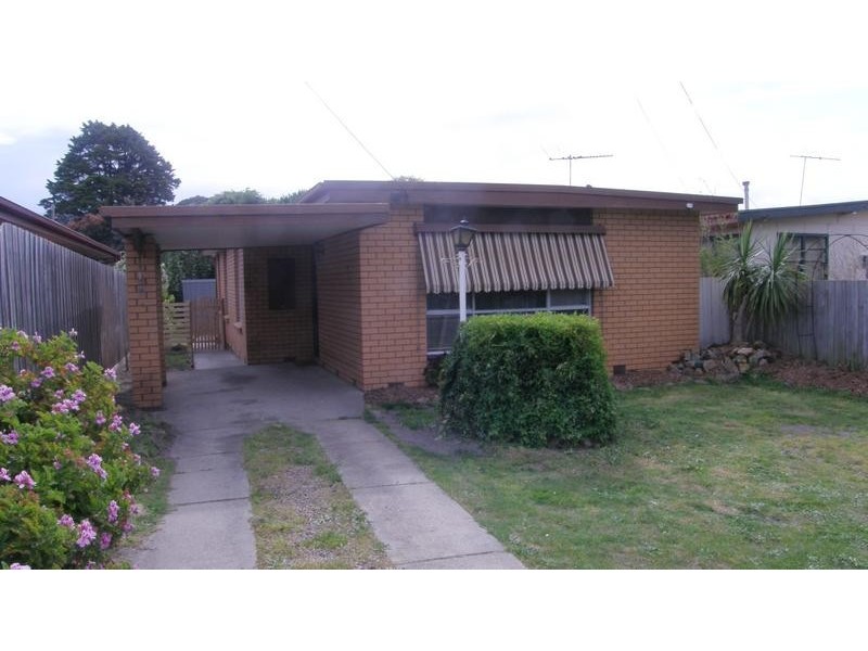 168 Eighth Avenue, Rosebud VIC 3939