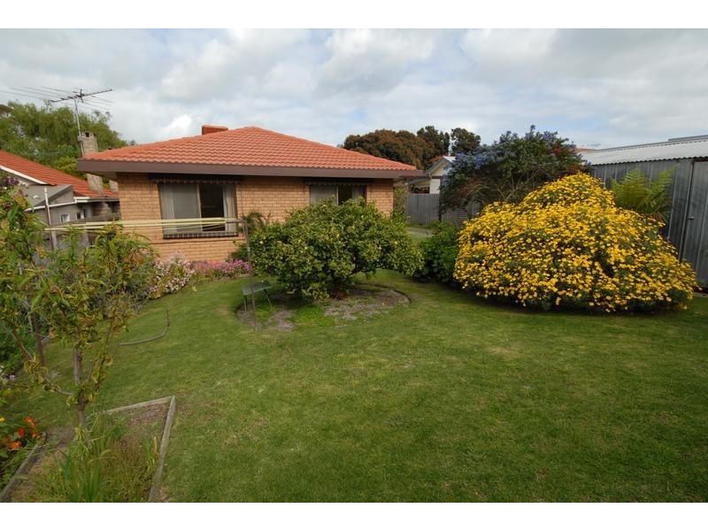 63 Rosebud Parade, Rosebud VIC 3939