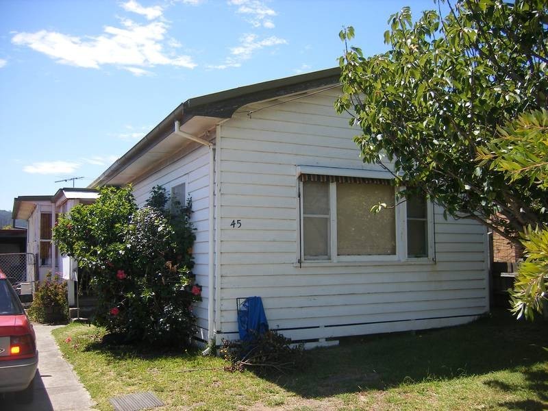 45 Ninth Avenue, Rosebud VIC 3939
