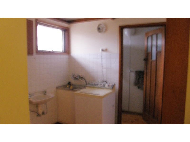 25 Fifth Avenue, Rosebud VIC 3939