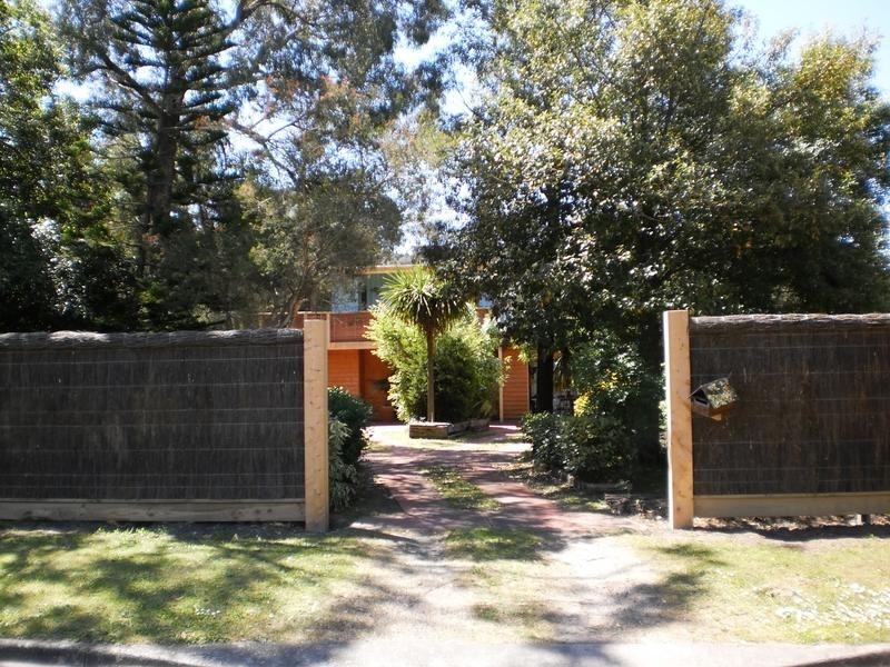 17 Iluka Street, Safety Beach VIC 3936