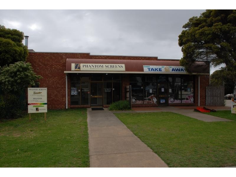 10 & 11/9 Newington Avenue, Rosebud VIC 3939