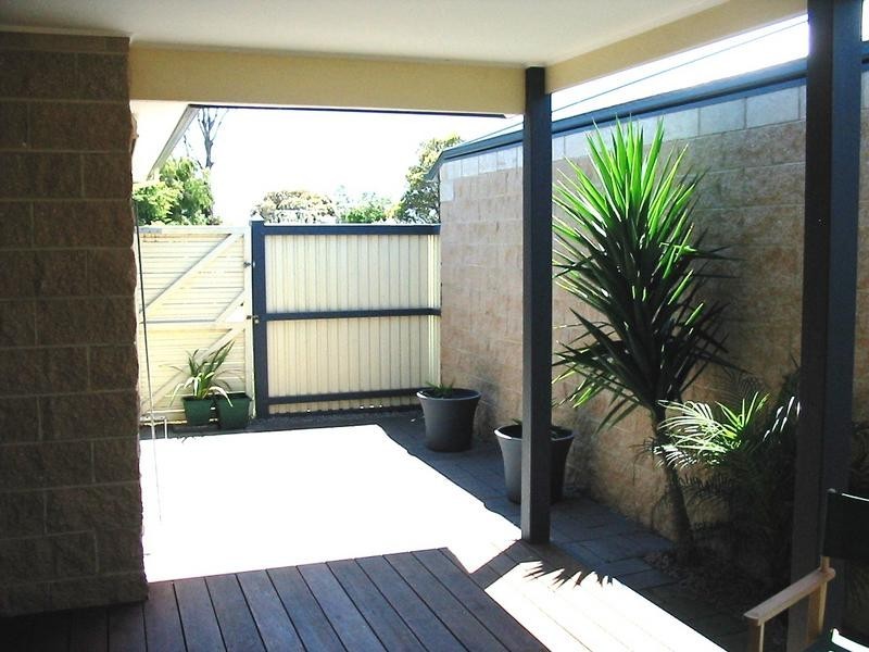 6 Lea Way, Rosebud VIC 3939