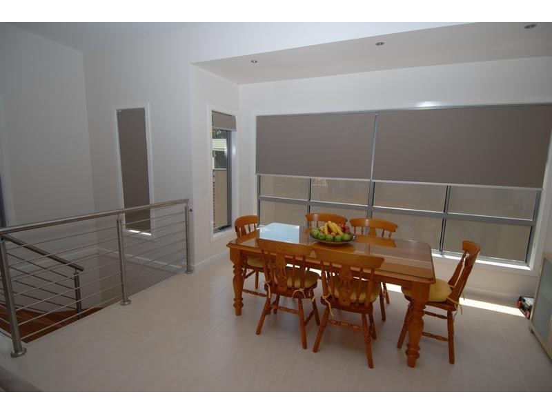 2/45 The Avenue, Mccrae VIC 3938