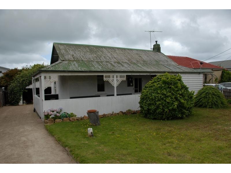 10 Ocean Street, Rosebud VIC 3939