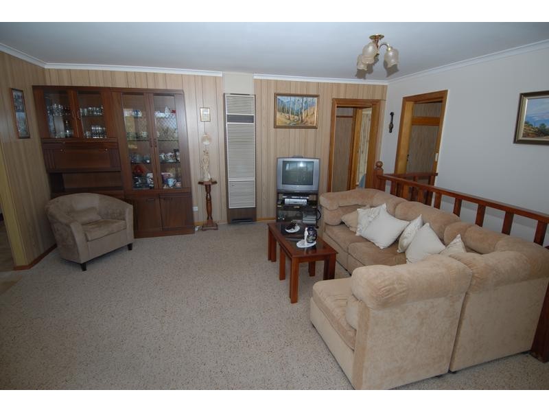 28 Riley Street, Mccrae VIC 3938