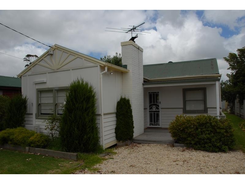 4 & 6 Madura Street, Rosebud VIC 3939