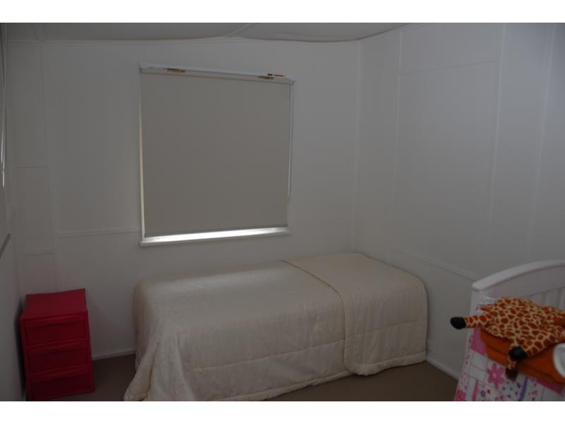 4 & 6 Madura Street, Rosebud VIC 3939