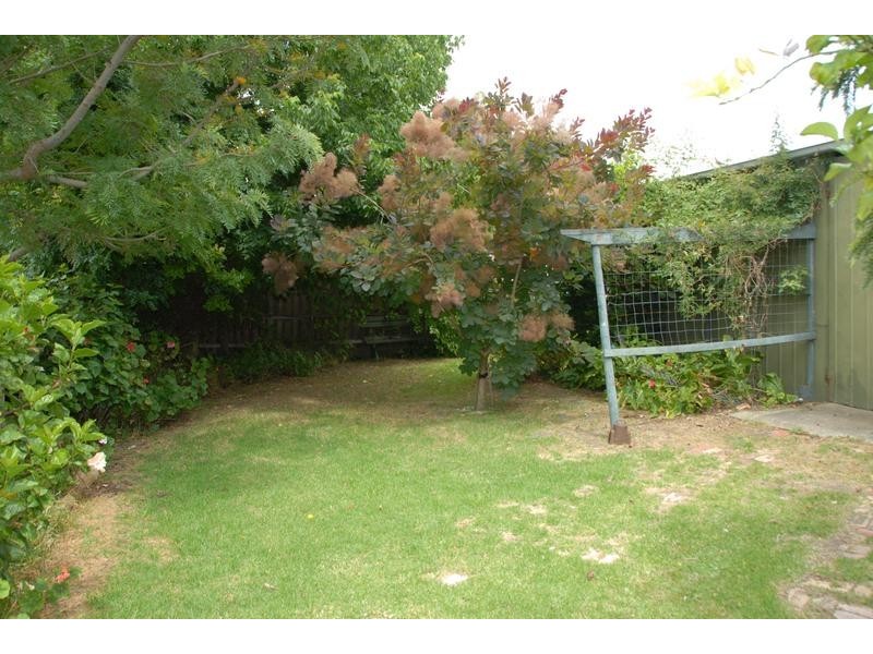 4 & 6 Madura Street, Rosebud VIC 3939