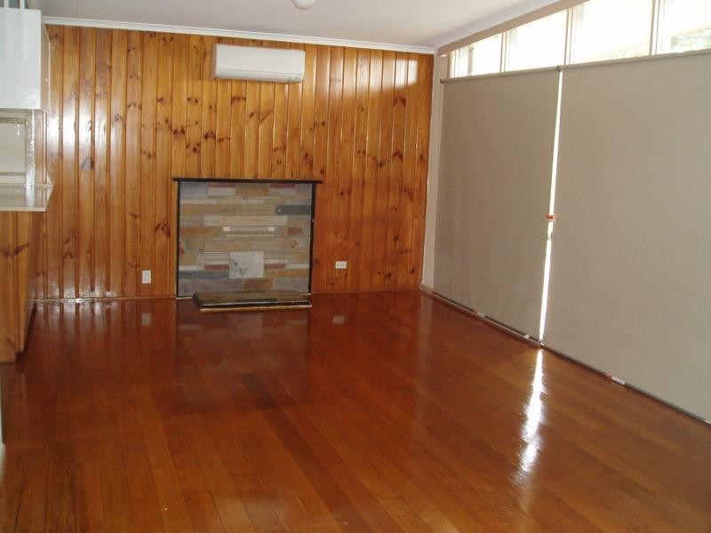 13 Hakea Avenue, Rosebud West VIC 3940