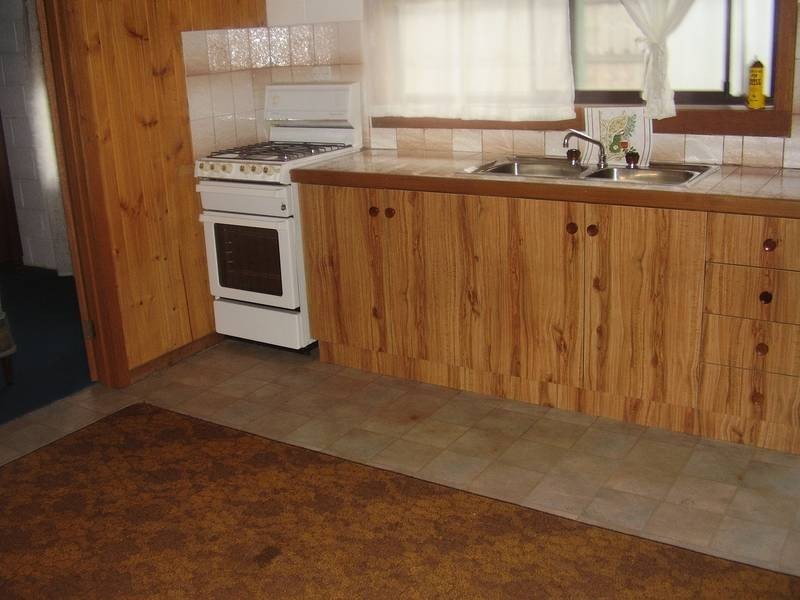 27 Kennington Road, Rosebud VIC 3939