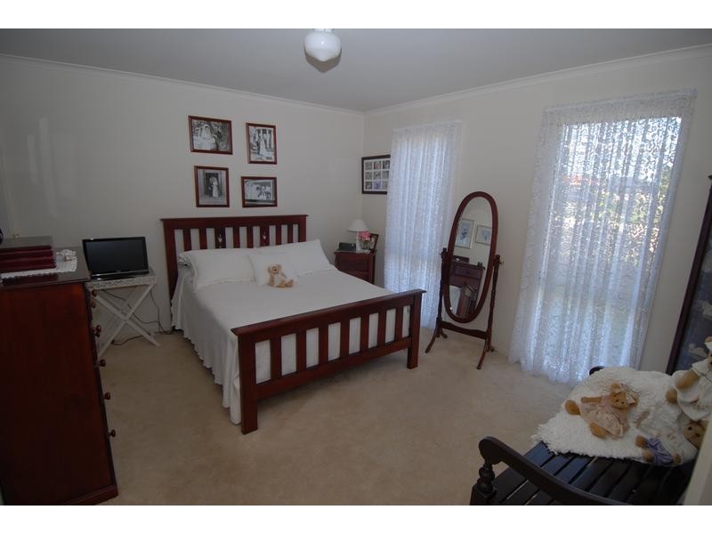 9 Sanctuary Park Drive, Rosebud West VIC 3940