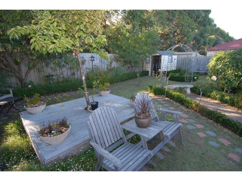 9 Sanctuary Park Drive, Rosebud West VIC 3940