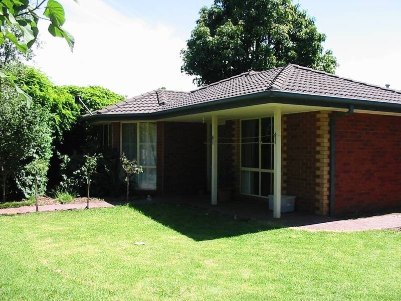 36 Woonton Crescent, Rosebud VIC 3939