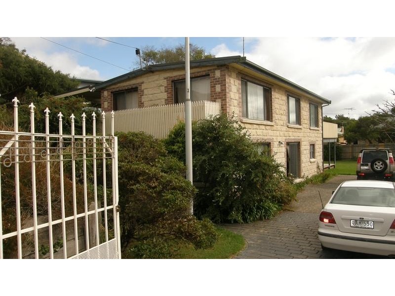 2/30 Ozone Street, Sorrento VIC 3943