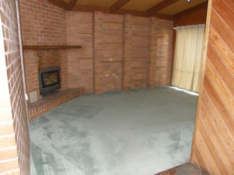 15 Dumossa Avenue, Rosebud VIC 3939