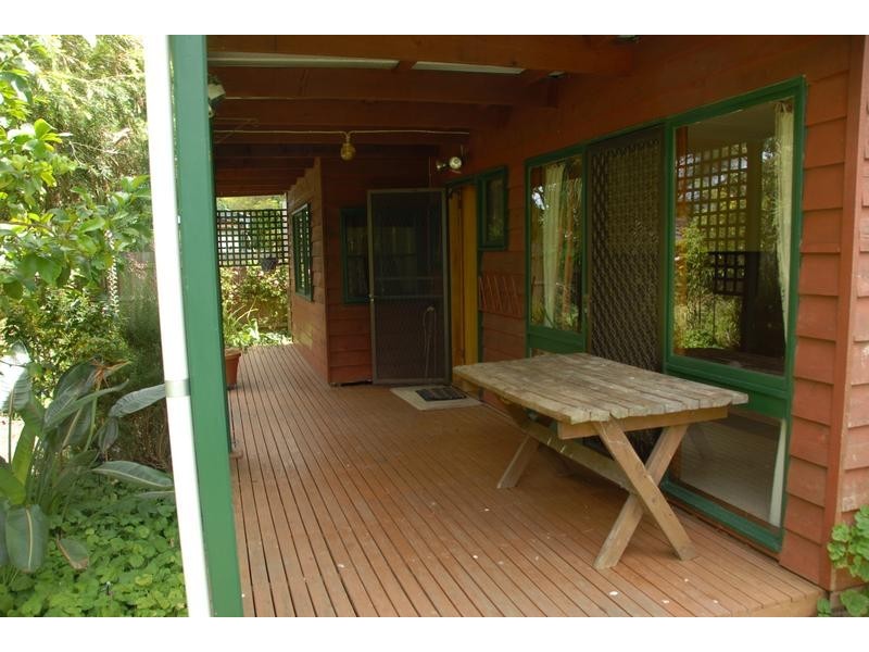 6 Madura Street, Rosebud VIC 3939
