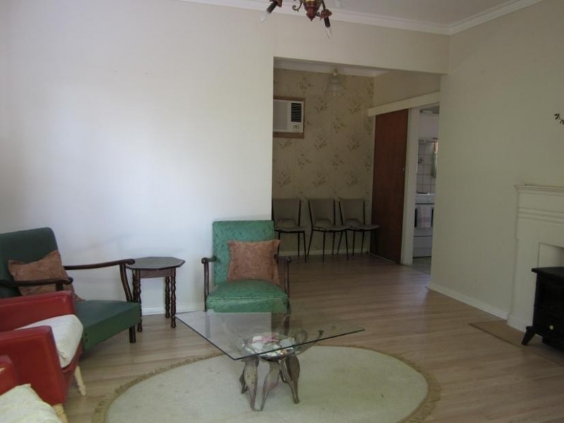 16 Martin Street, Rosebud VIC 3939