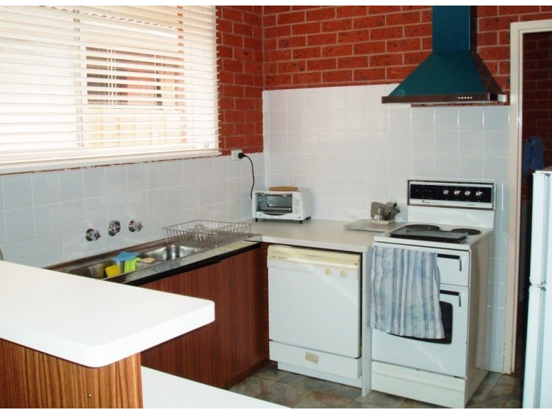 14 Meadow Avenue, Rye VIC 3941