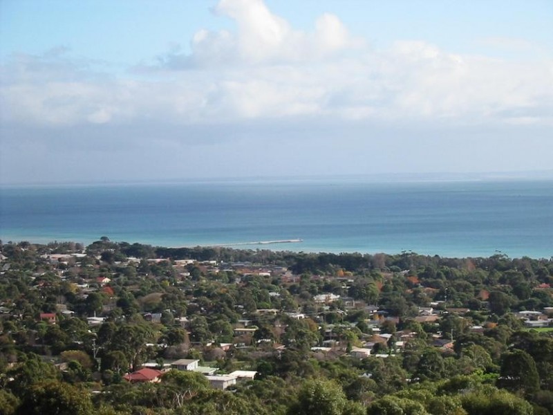 18 Somers Avenue, Mccrae VIC 3938