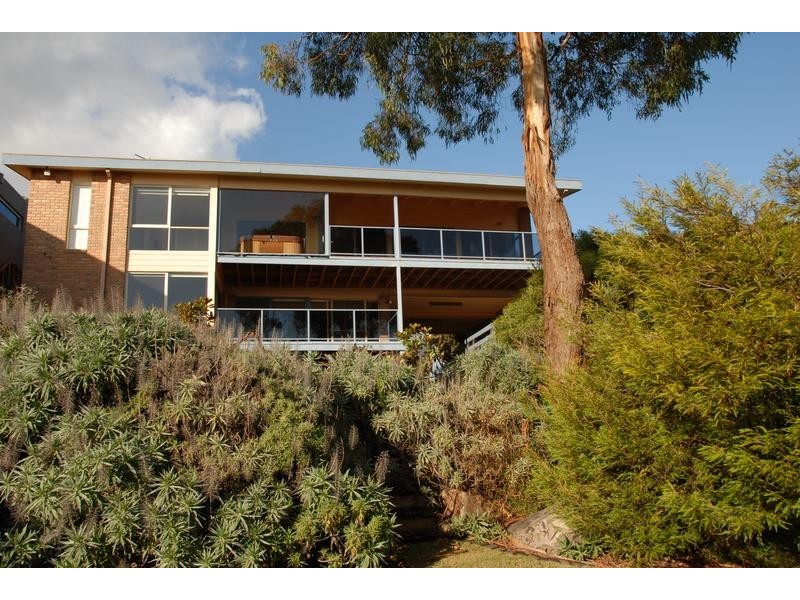 18 Somers Avenue, Mccrae VIC 3938