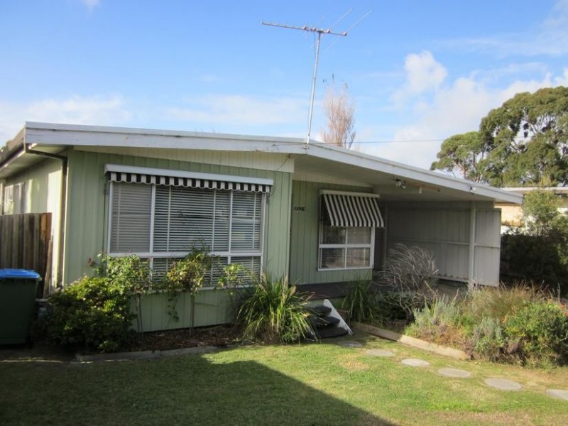 1 Greenhood Crescent, Rosebud West VIC 3940