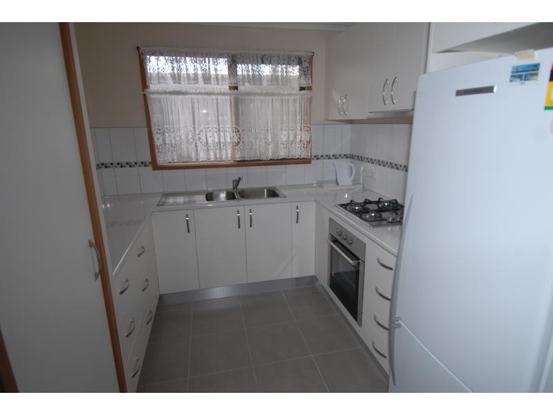 73 Woonton Crescent, Rosebud VIC 3939