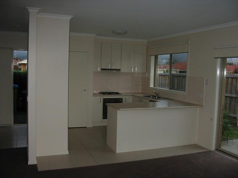 1/102B Country Club Drive, Safety Beach VIC 3936