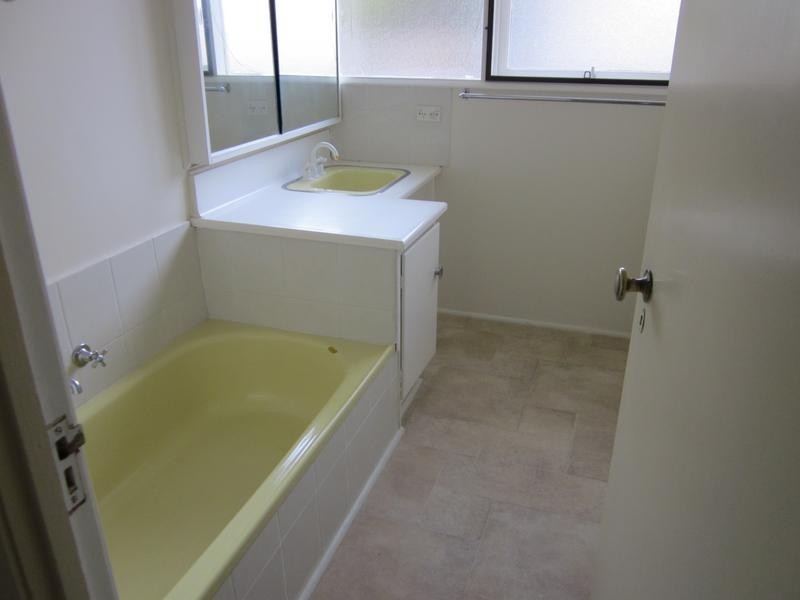 25B Grenville Grove, Rosebud West VIC 3940