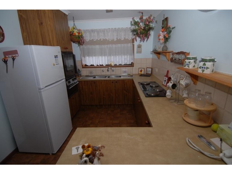 2/70 South Road, Rosebud VIC 3939