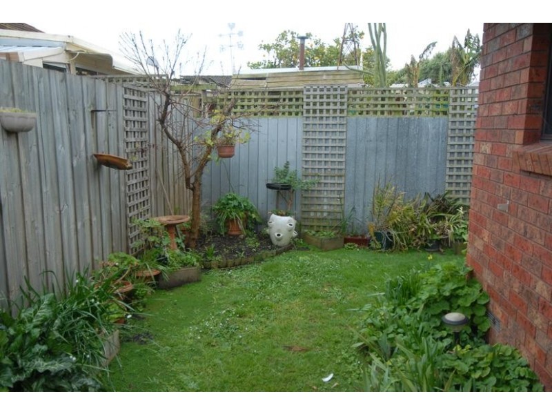 2/70 South Road, Rosebud VIC 3939