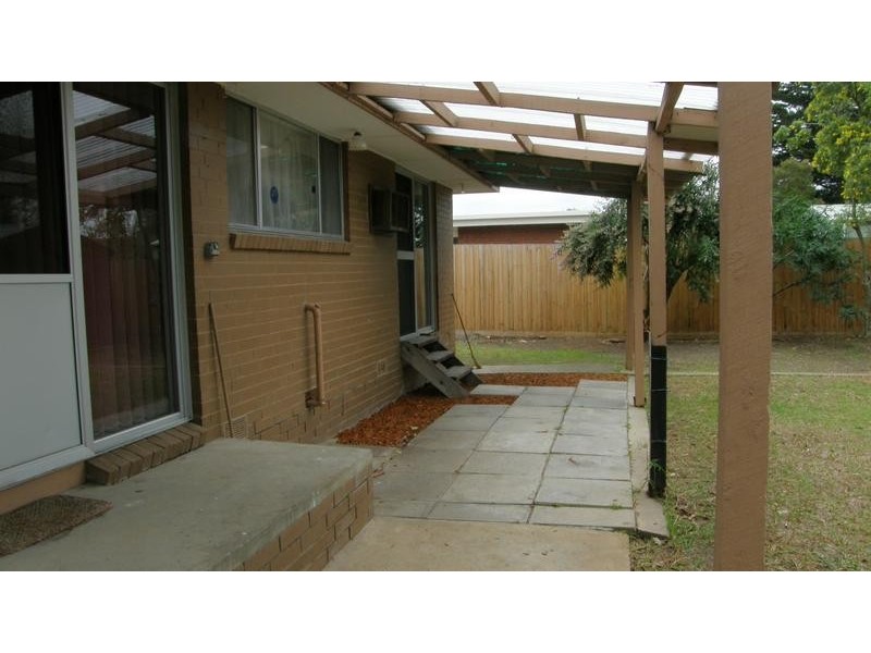 10 Kolinda Crescent, Rosebud West VIC 3940