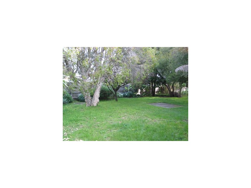 1 Lawson Crescent, Rosebud VIC 3939