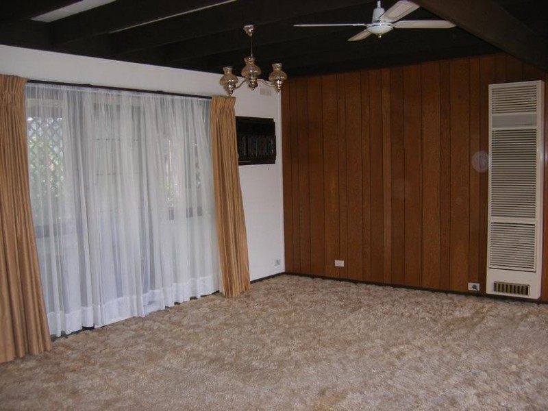 1 Lawson Crescent, Rosebud VIC 3939